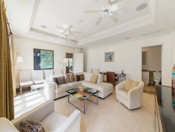 Beachfront Four Bedroom Rental in BArbados