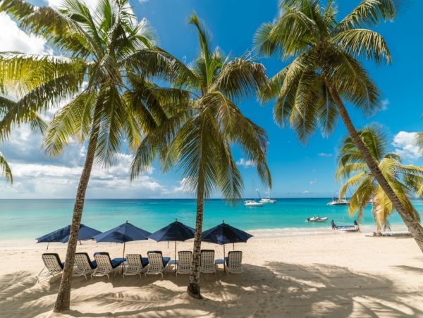 Beachfront Four Bedroom Rental in BArbados