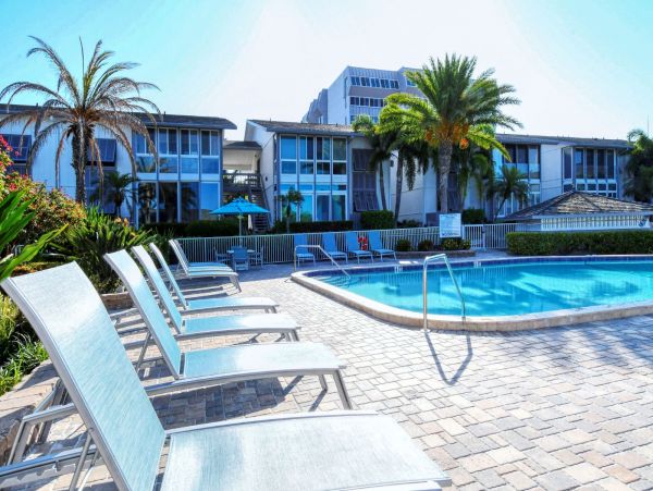 Siesta Key Two Bedroom Vacation Rental on the Beach