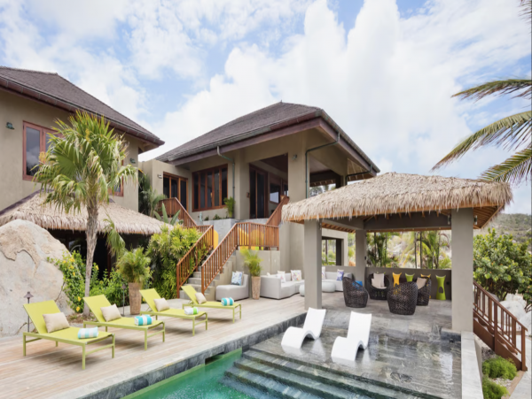 Magnificent Five Bedroom Luxury
