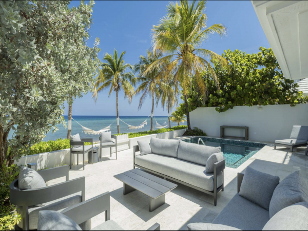 One of The Cayman Islands Most Beautiful Four Bedroom Villas