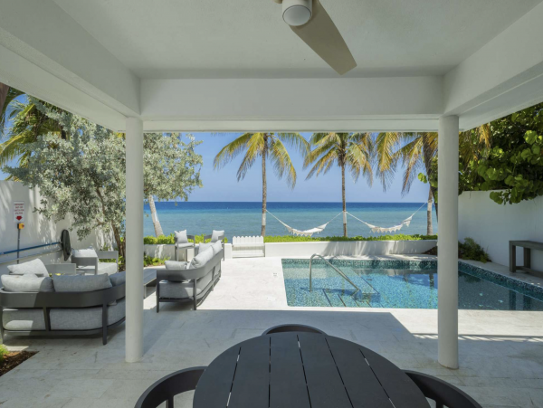 One of The Cayman Islands Most Beautiful Four Bedroom Villas