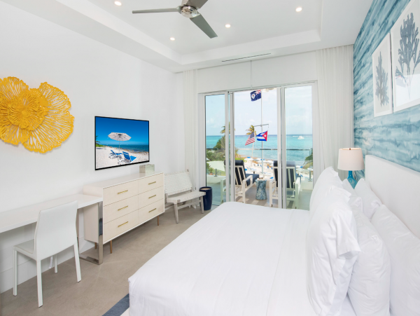 3-Bdrm Condo Stunning Ocean Views in Cayman Islands