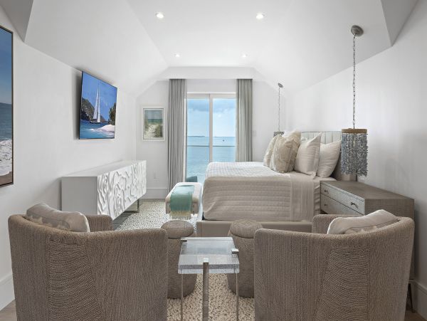 Luxury Grand Cayman Villa Rental 8-Bedroom Beachfront Vacation Home