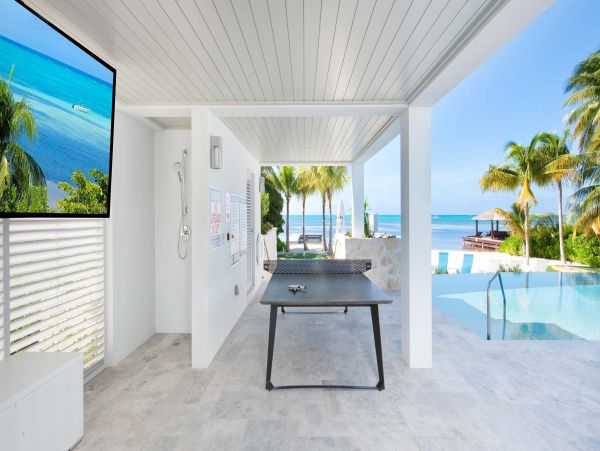 Luxury Grand Cayman Villa Rental 8-Bedroom Beachfront Vacation Home