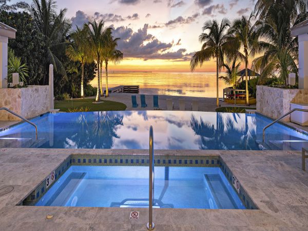 Luxury Grand Cayman Villa Rental 8-Bedroom Beachfront Vacation Home