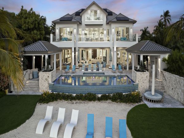 Luxury Grand Cayman Villa Rental 8-Bedroom Beachfront Vacation Home