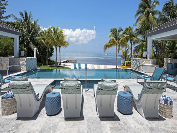 Luxury Grand Cayman Villa Rental 8-Bedroom Beachfront Vacation Home