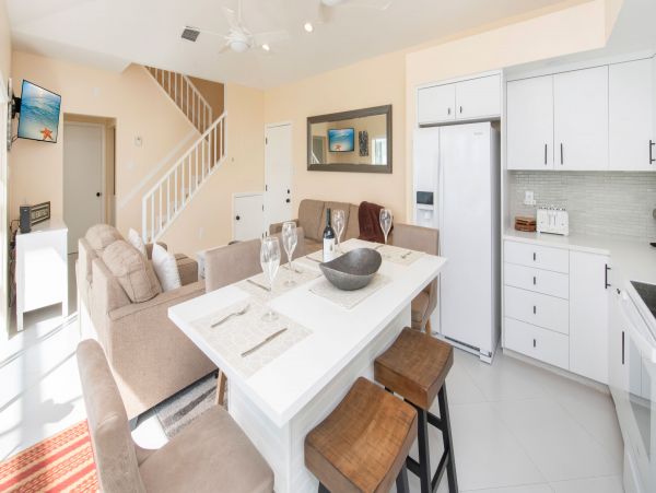 Cayman Island Two Bedroom Home with Stunning Tropical View