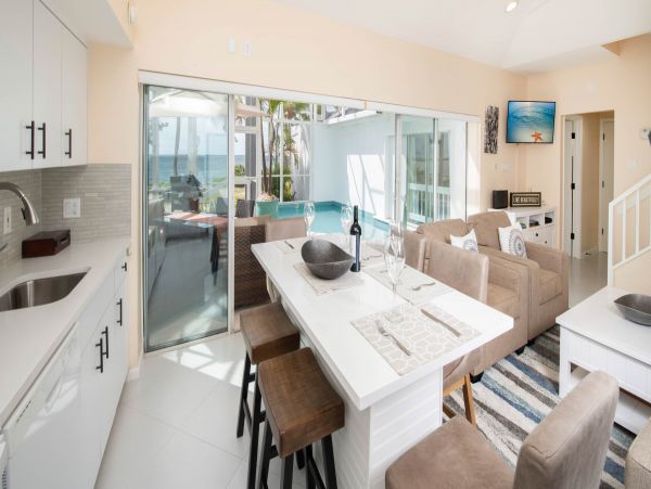 Cayman Island Two Bedroom Home with Stunning Tropical View