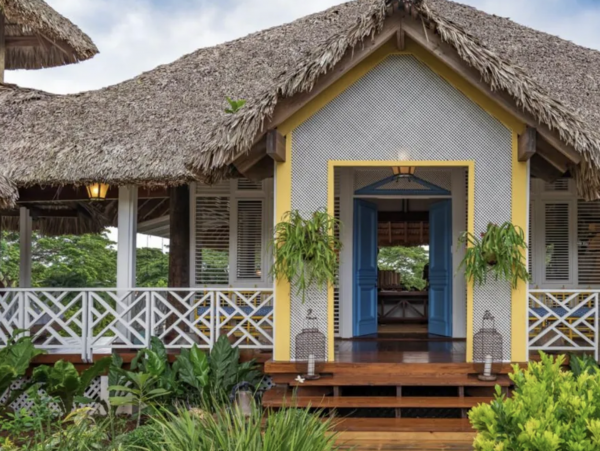 Luxury 4 Bedroom Villa Understated Elegance