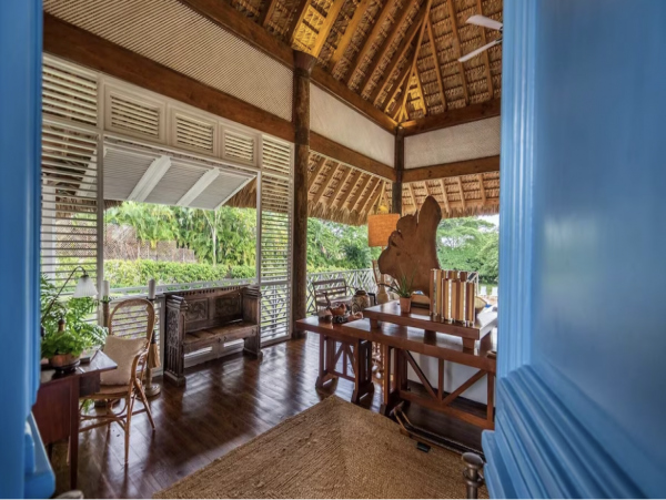 Luxury 4 Bedroom Villa Understated Elegance