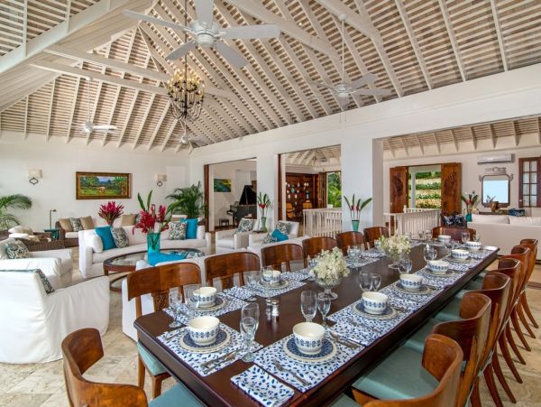 Caribbean Bliss: A 10-Bedroom Luxury Retreat in Montego Bay