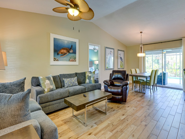 Charming 2 Bedroom Vacation Home with Private Pool
