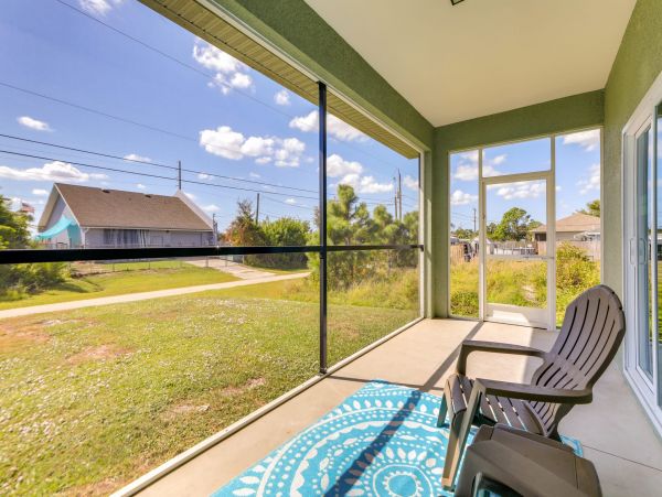 Englewood Home with 2 Bedrooms