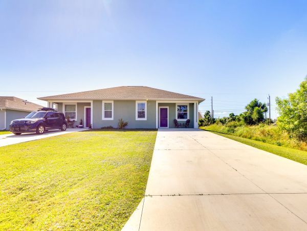 Englewood Home with 2 Bedrooms