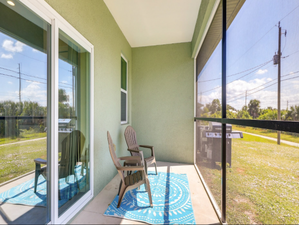 Englewood Home with 2 Bedrooms
