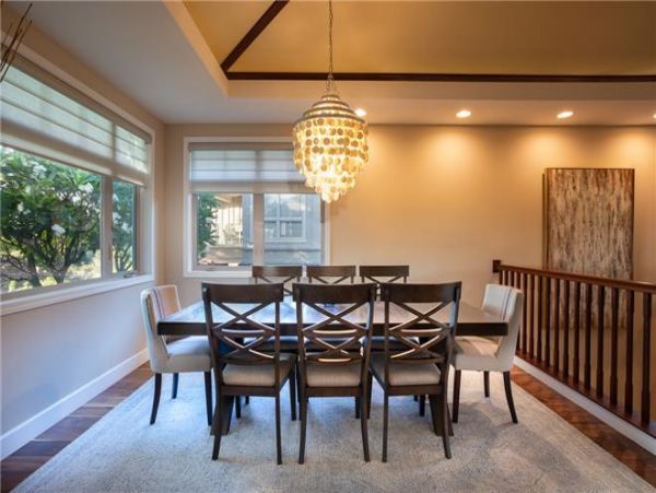Gorgeous 4 Bedroom Vacation Getaway Great Amenities