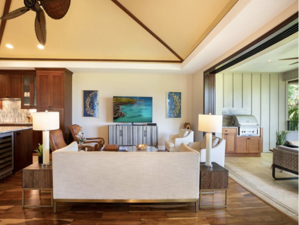 Gorgeous 4 Bedroom Vacation Getaway Great Amenities