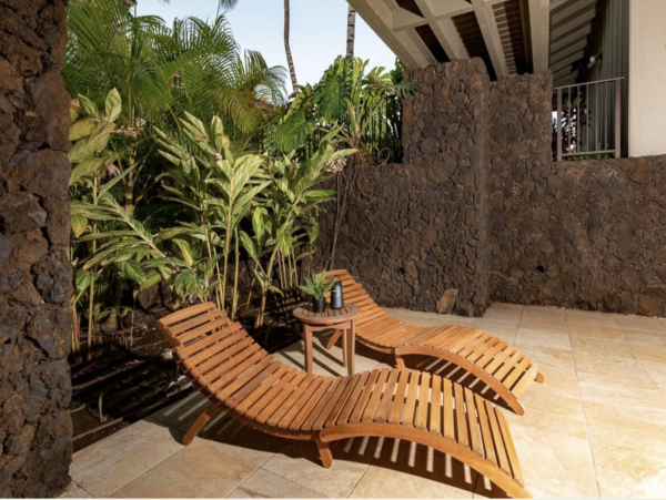 Gorgeous 4 Bedroom Vacation Getaway Great Amenities