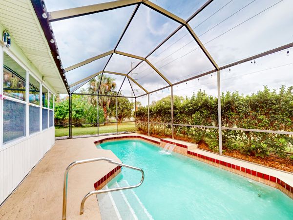 Bradenton Vacation Pool Home Two Bedroom