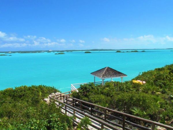 Waterfront Perfect Getaway with Amazing Views