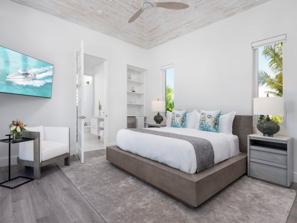 Turks and Caicos Villa with Private Beach and Heated Pool