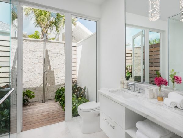 Turks and Caicos Villa with Private Beach and Heated Pool