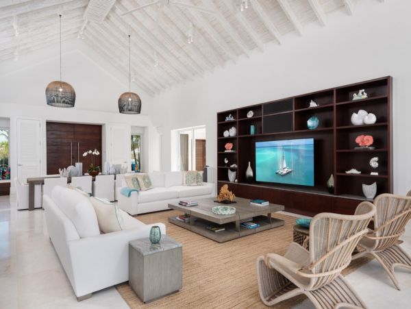 Turks and Caicos Villa with Private Beach and Heated Pool