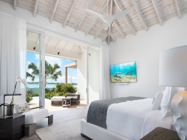 Turks and Caicos Villa with Private Beach and Heated Pool