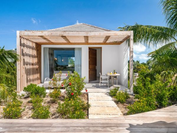 Grace Bay Luxury Villa Rentals - Six-Bedroom Ocean View Villa Turks and Caicos
