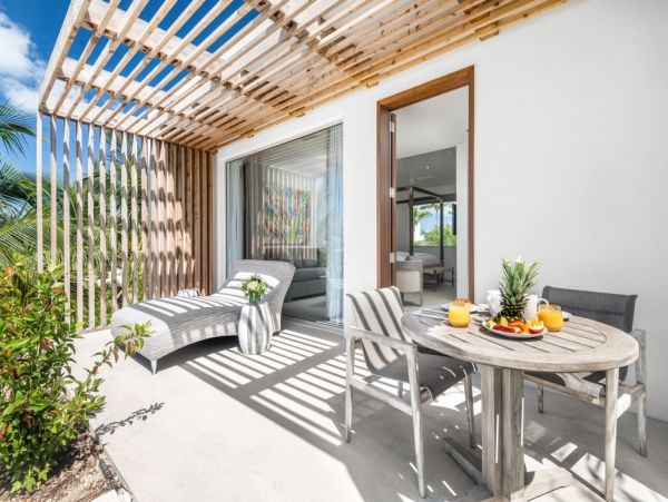 Grace Bay Luxury Villa Rentals - Six-Bedroom Ocean View Villa Turks and Caicos