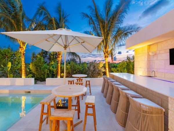 Luxury Vacation Rental in Turks and Caicos Dream Getaway