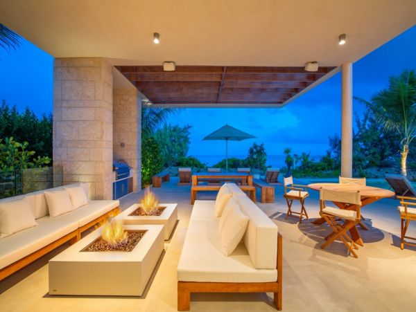 Luxury Vacation Rental in Turks and Caicos Dream Getaway