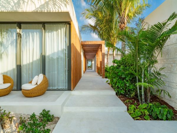 Luxury Vacation Rental in Turks and Caicos Dream Getaway
