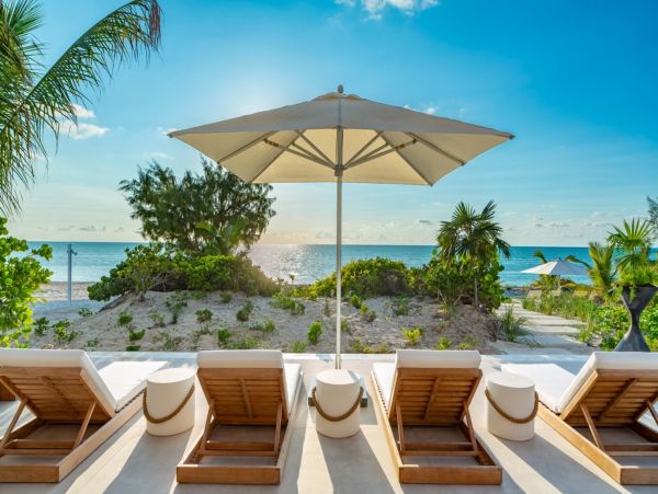 Luxury Vacation Rental in Turks and Caicos Dream Getaway