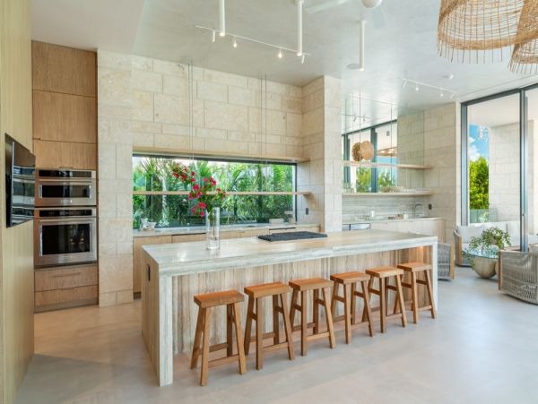 Luxury Vacation Rental in Turks and Caicos Dream Getaway