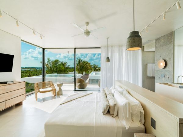 Luxury Vacation Rental in Turks and Caicos Dream Getaway