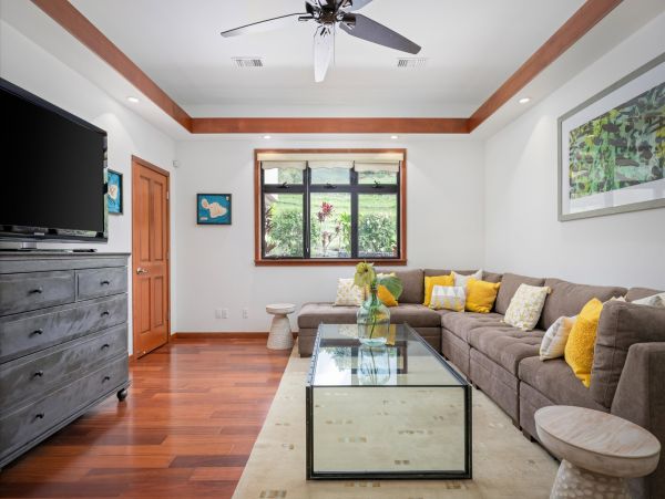 Kailua-Kona 7 Bedroom Vacation Rental with Stunning Views