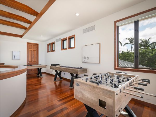 Kailua-Kona 7 Bedroom Vacation Rental with Stunning Views