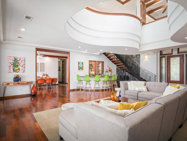 Kailua-Kona 7 Bedroom Vacation Rental with Stunning Views