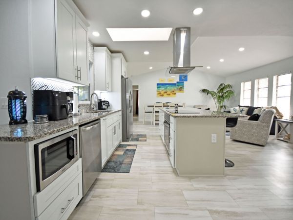 Manasota Home with 3 Bedrooms and Canal Views