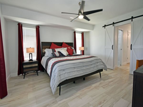 Manasota Home with 3 Bedrooms and Canal Views
