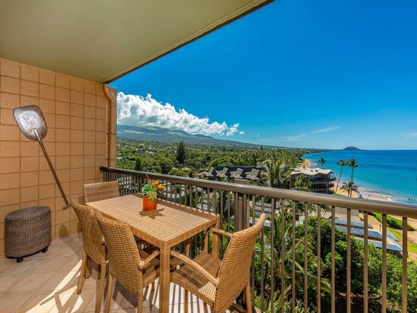 Beach Front Kihei Vacation Condo two Bedroom