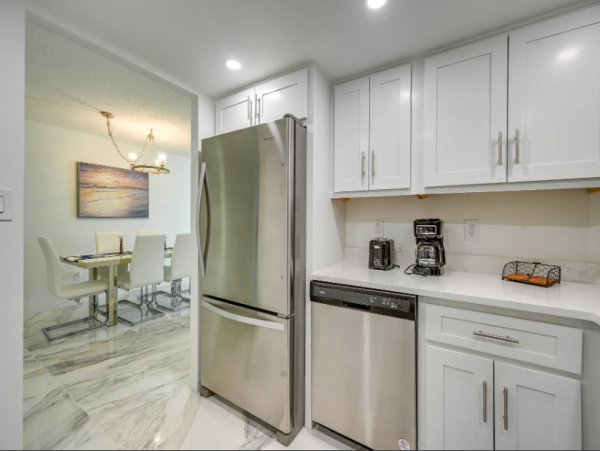 Marco Island Condo Beachfront with 2 Bedrooms