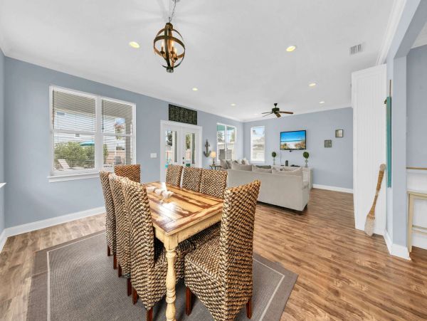 Walk to Beach Destin Vacation Home Five Bedroom