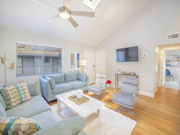 Siesta Key Condo for 11 Guest
