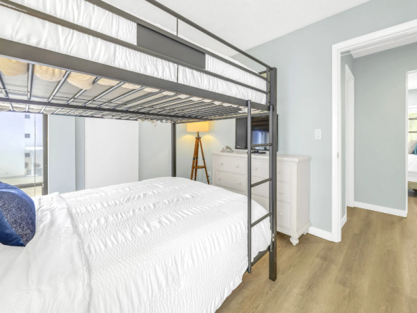 Siesta Key Condo with 2 Bedrooms