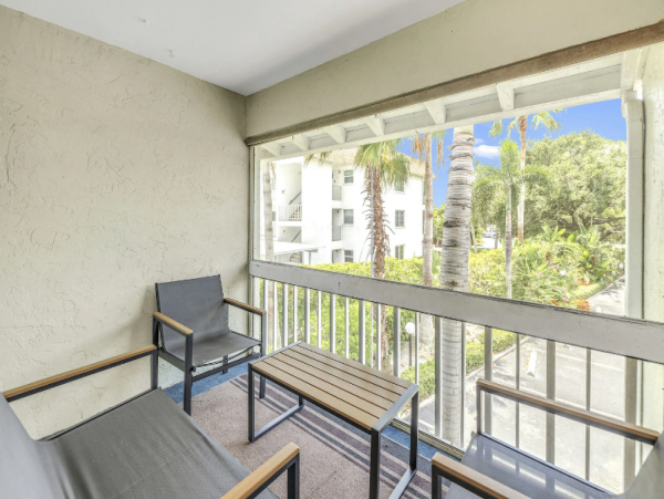 Siesta Key Condo with 2 Bedrooms