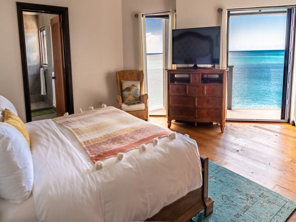 Beachfront Antigua  Luxury Villa